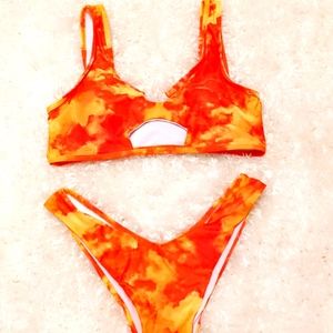 NEW Tie Dye bikini
